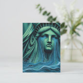 Carte Postale The Statue of Liberty Cries Surreal Art (Debout devant)