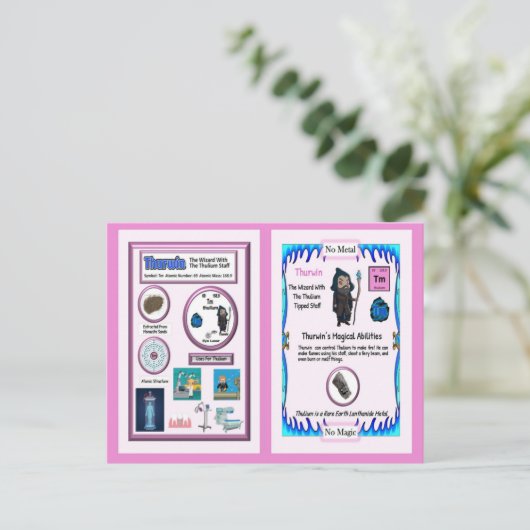 Carte Postale Thurwin - Thulium Trading Card (Debout devant)