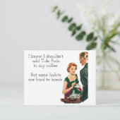 Carte postale Tide Pods Café Lady (Debout devant)