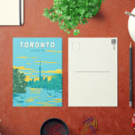 Carte Postale Toronto Canada Travel Art Vintage<br><div class="desc">Conception de déplacement vectoriel rétroviseur de Toronto. Toronto,  la capitale de la province de l’Ontario,  est une grande ville canadienne le long de la rive nord-ouest du lac Ontario.</div>