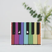 Carte Postale Touches de piano (Debout devant)