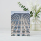 Carte Postale Tour Canary Wharf (Debout devant)