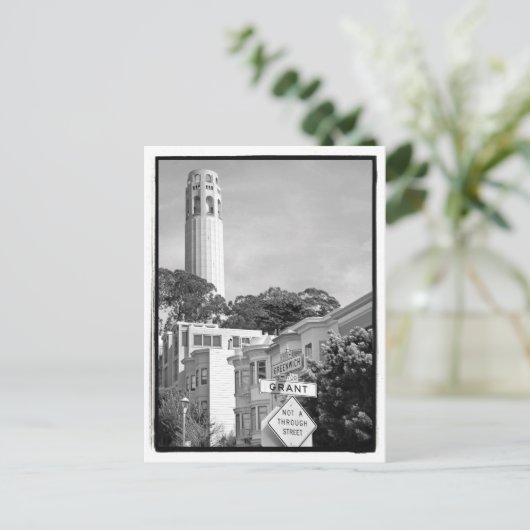 Carte postale Tour Coit (Debout devant)