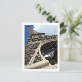 Carte Postale Tour Eiffel (Debout devant)
