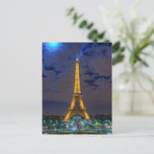 Carte Postale Tour Eiffel (Debout devant)