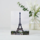Carte Postale Tour Eiffel 4 (Debout devant)