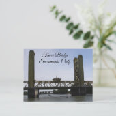 Carte postale Tower Bridge (Debout devant)