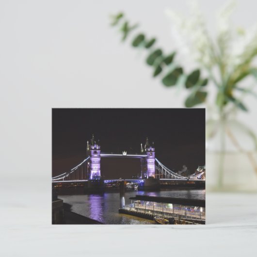 Carte Postale Tower Bridge (Debout devant)