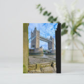 Carte Postale Tower Bridge, Londres Royaume-Uni (Debout devant)