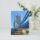 Carte Postale Tower Bridge, Londres Royaume-Uni (Debout devant)