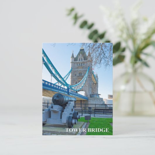 Carte Postale Tower Bridge, Londres Royaume-Uni (Debout devant)
