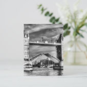 Carte Postale Tower Bridge Ouverture Londres (Debout devant)