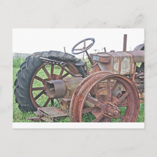 Carte Postale Tracteur rouillé (Devant)