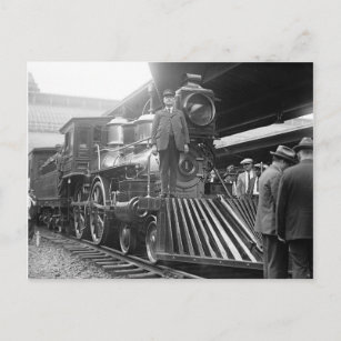 Carte Postale Train à vapeur à la gare, 1923