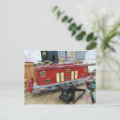 Carte Postale Train modèle rouge (Debout devant)