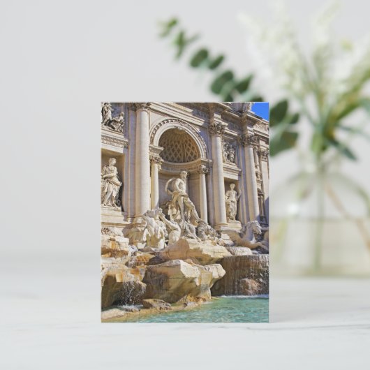 Carte Postale Trevi fountain (Debout devant)