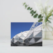 Carte Postale triangles du stade de melbourne (Debout devant)