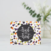 Carte Postale Trick ou traitement Halloween Invitation moderne (Debout devant)
