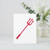 Carte Postale Trident diable rouge (Debout devant)