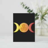 Carte Postale triple lune un triskell noir (Debout devant)