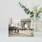 Carte Postale Triumph Arch Paris (Debout devant)