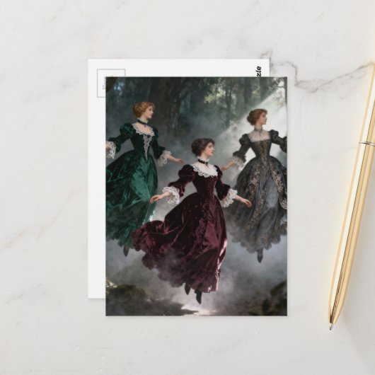 Carte Postale Trois femmes lévitant dans la forêt (Devant/Arrière en situation)