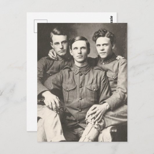 Carte Postale Trois soldats (Devant / Derrière)