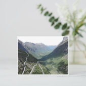 Carte Postale Trollstigen (Debout devant)