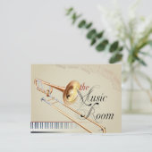 Carte Postale Trombone Music Room (Debout devant)