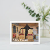 Carte Postale Trône viking (Debout devant)