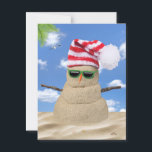 Carte postale Tropical Christmas Sand Snowman<br><div class="desc">Sable de Noël tropical bonhomme de neige avec casquette rayé rouge et blanc et lunettes de soleil vert sur le sable. Le nom de famille peut être modifié ou supprimé.</div>
