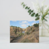 Carte Postale Trou de 40 pieds (Debout devant)