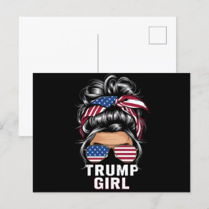 Carte Postale Trump Girl Messy Bun USA Drapeau Trump 2024 Electi