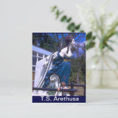 Carte Postale TS Arethusa, Figurehead de HMS Arethusa (Debout devant)