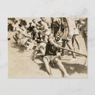 Carte Postale Tug of War Photo Vintage