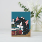 Carte Postale Tuxedo Cat & White Mice Bedtime Story Illustration (Debout devant)