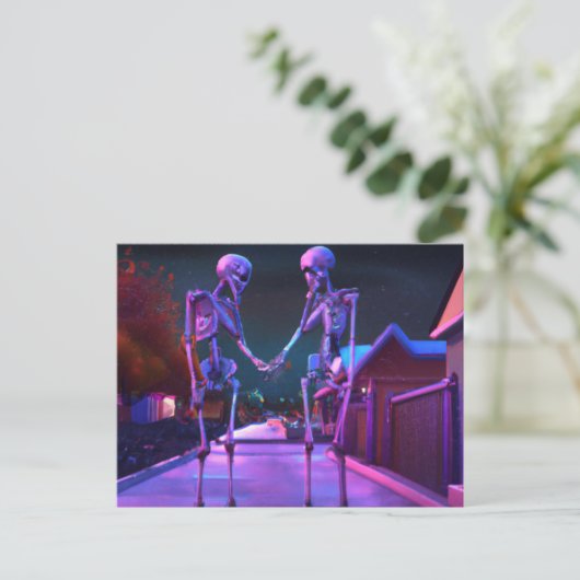 Carte Postale Two skeletons falling in love (Debout devant)