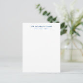 Carte Postale Typographie Bleu Marine Nom de Famille Script (Debout devant)