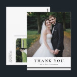 Carte Postale Typographie classique noire Merci Mariage rayé<br><div class="desc">Envoyez des remerciements à votre famille et à vos amis pour avoir assisté à votre journée spéciale avec cette carte postale de remerciement personnalisable du mariage. Il présente une typographie classique et un accent rayé. Personnalisez en ajoutant vos photos et détails mariages. Cette carte postale de remerciement de mariage élégant...</div>