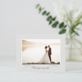 Carte Postale Typographie élégante avec photo | Merci (Debout devant)