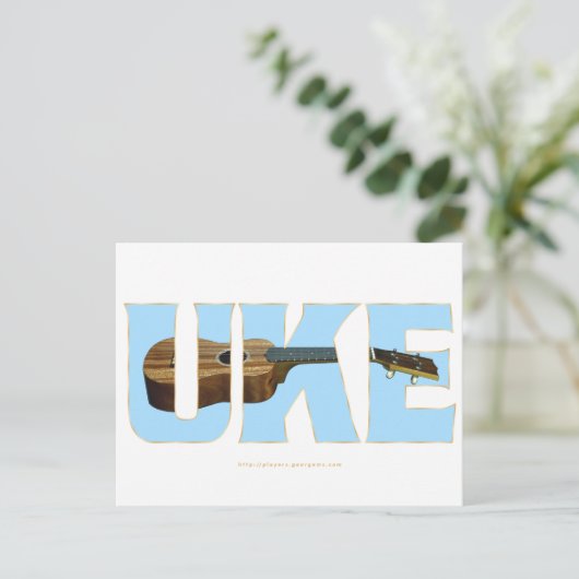 CARTE POSTALE UKE (Debout devant)