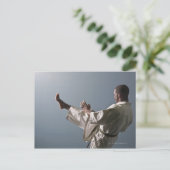 Carte Postale Un Africain Américain qui fait de l'exercice (Debout devant)