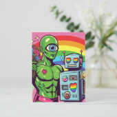 Carte Postale Un Alien vert teinté et un robot amoureux (Debout devant)