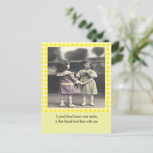 Carte Postale Un Ami Connaît Vos Histoires (Debout devant)