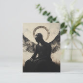 Carte Postale Un ange sombre (Debout devant)