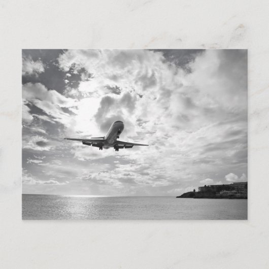 Carte Postale Un avion de ligne arrive pour atterrir à Princess (Devant)