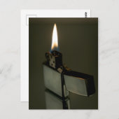 Carte Postale Un briquet Zippo. Art (Devant / Derrière)