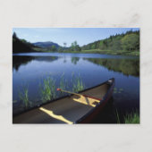 Carte Postale Un canoë repose sur la rive du Little Long Pond (Devant)