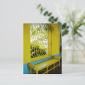 Carte Postale Un contraste frappant de jaune et bleu (Debout devant)