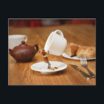 Carte Postale Un elfe de glands boit mon café !<br><div class="desc">Un elfe de glands boit mon café ! - drôle de carte postale</div>